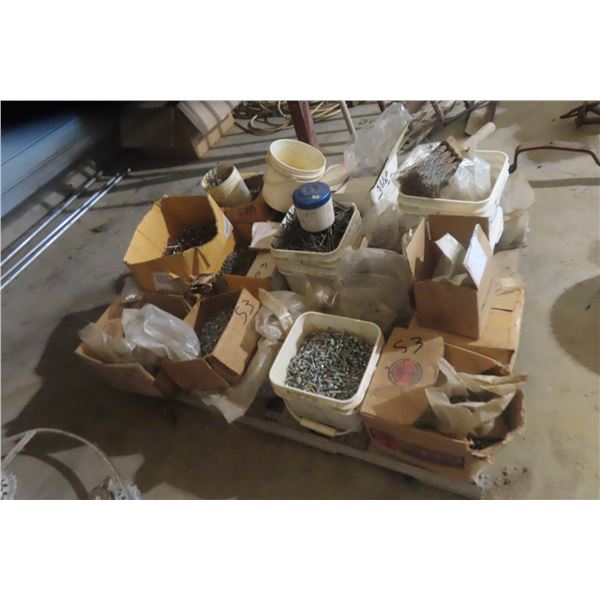 Pallet Lot: Siding Screws (Various Colours), Nails, Drywall Screws and More