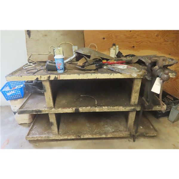 Work Bench with Shelves and 4.25" Leg Vise, 33 x 59 x 30"