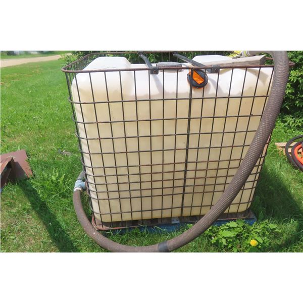 Water Tank 1000L in Cage with Hose