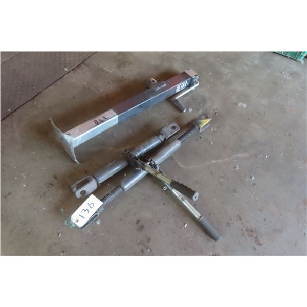 Trailer Jack 7000 LB and Ratchet Binders