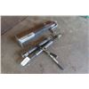 Image 1 : Trailer Jack 7000 LB and Ratchet Binders