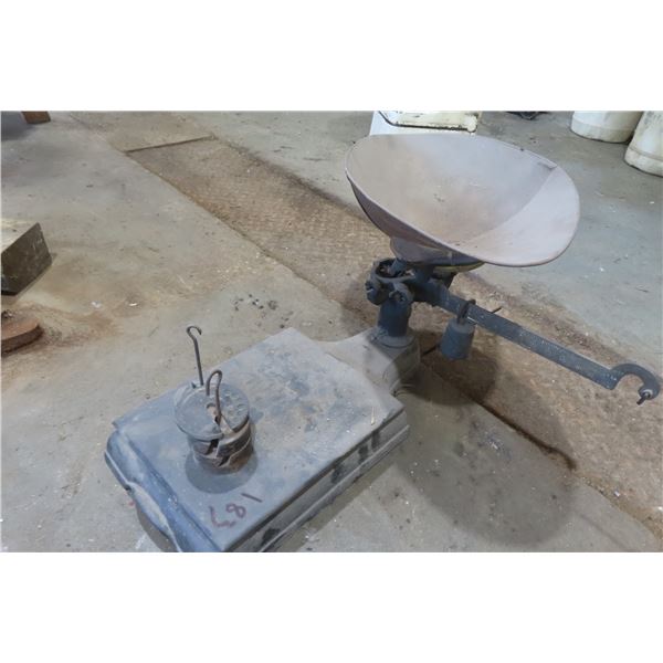 Vintage Scale with Brass Beam