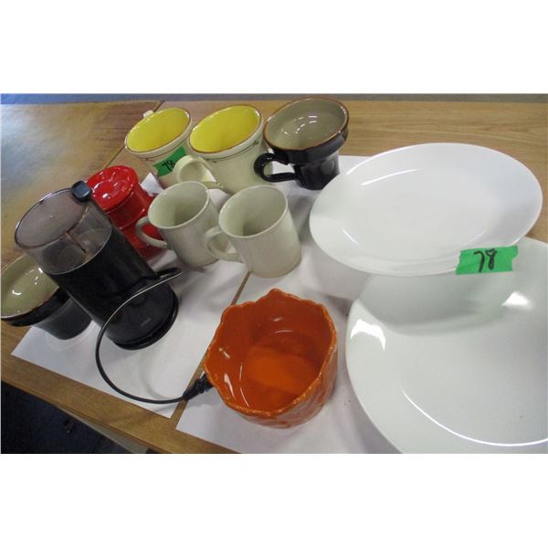 BOX C/W MUGS, CORELLE PLATES, ETC