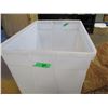 Image 5 : TOTE ON WHEELS C/W 4 CUSHIONS