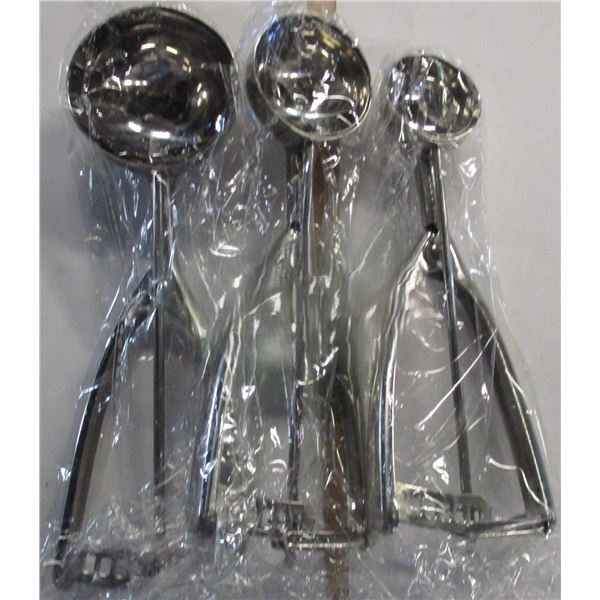 SHELF PULLS (AS IS):  BOX C/W 3 SIZES OF ICE CREAM SCOOPS