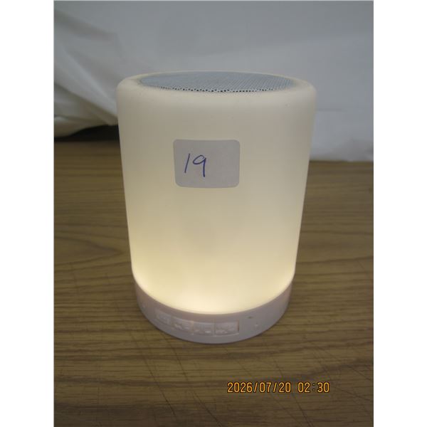 Bluetooth Speaker with Touch Light Working Well Changes Color