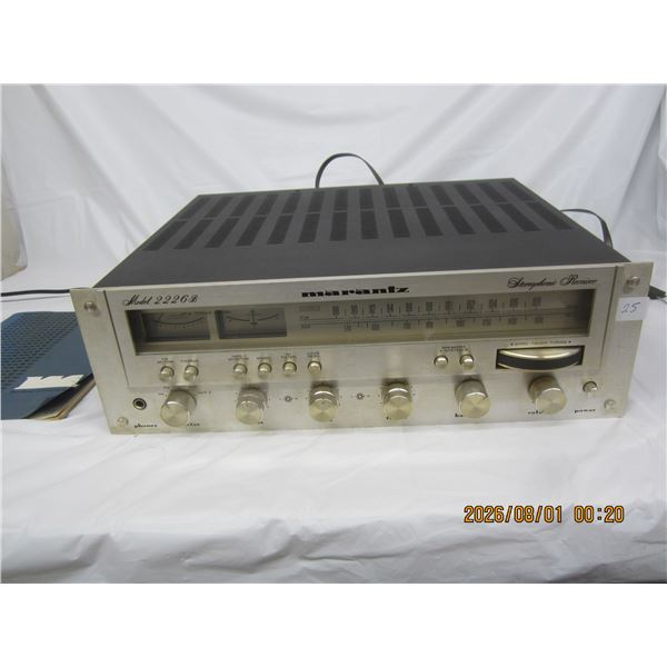 Rare Marantz Model 2226B in Nice Original Condition Works and Sounds Great has Owners Manual