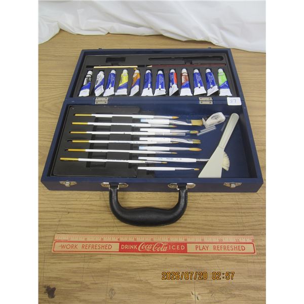 Royal Langnickel Artist Painting Set with Wooden Box
