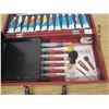 Image 4 : Royal Langnickel Artist Painting Set with Wooden Box