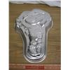 Image 1 : Wilton Industries Dora The Explorer Metal Cake Pan