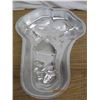Image 5 : Wilton Industries Dora The Explorer Metal Cake Pan