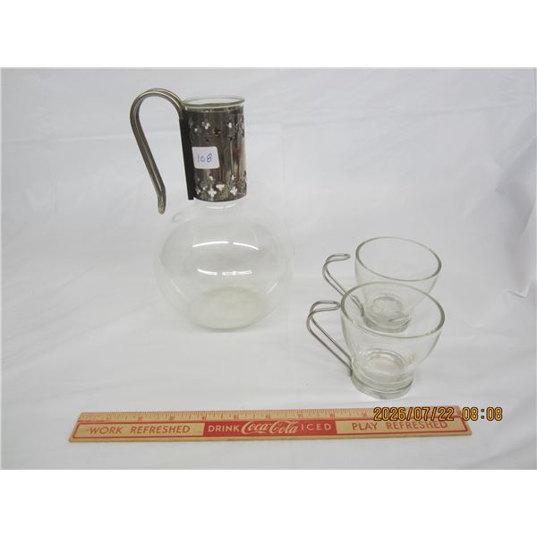 Vintage Mid Century Pitcher or Carafe and 2 Glasses
