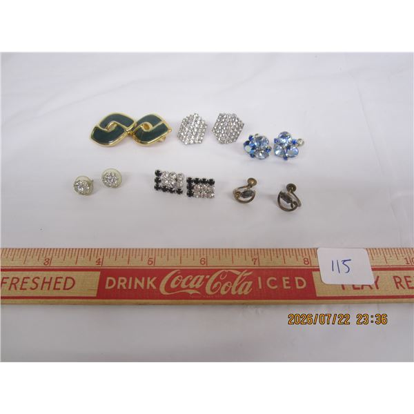 Lot of 6 Pairs of Vintage Earrings