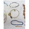 Image 3 : Lot of 8 Vintage Bracelets