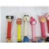 Image 2 : Lot of 18 Vintage Pez Dispensers