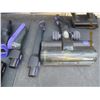 Image 5 : Noma Surface Elite Cordless Vacuum with 2 Batteries and Accessories ** Working