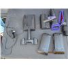 Image 8 : Noma Surface Elite Cordless Vacuum with 2 Batteries and Accessories ** Working
