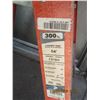 Image 3 : Louisville 5 Foot Fiberglass Ladder in Good Condition