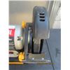 Image 4 : Ryobi Bench Grinder Working Well has Lights and Tool Rests