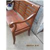 Image 3 : Mahogany Hall Bench with Storage 43 inches Long
