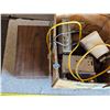 Image 2 : Lot of various radios