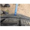 Image 4 : 4 tires on steel rims, 225/65R18