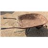 Image 1 : Full metal wheelbarrow