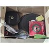 Image 1 : Lot of grinding disks and hardware
