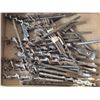 Image 2 : Assortment of large bits