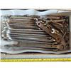 Image 2 : Assortment of wrenches