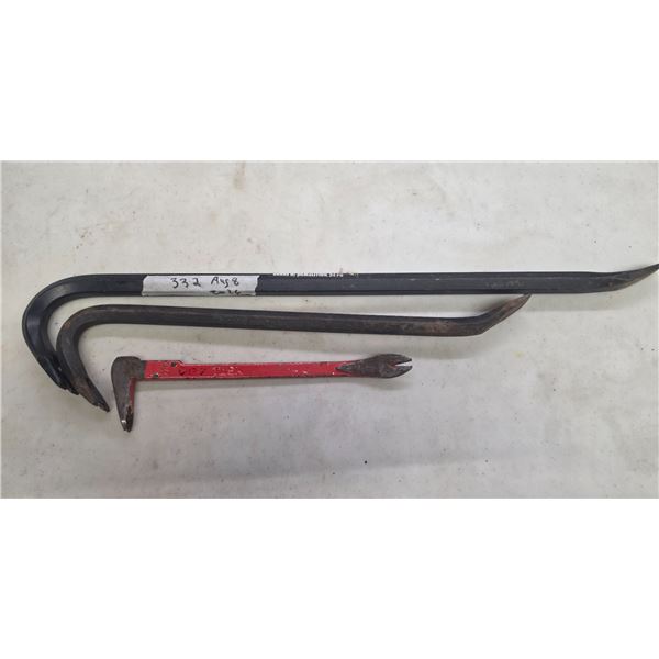 2 crowbars and nail puller