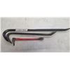 Image 1 : 2 crowbars and nail puller