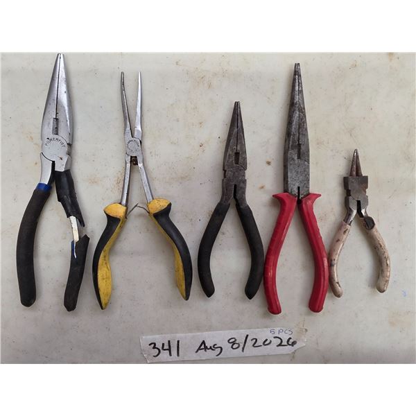 5 pairs of needle nose plyers