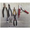 Image 1 : Various pliers