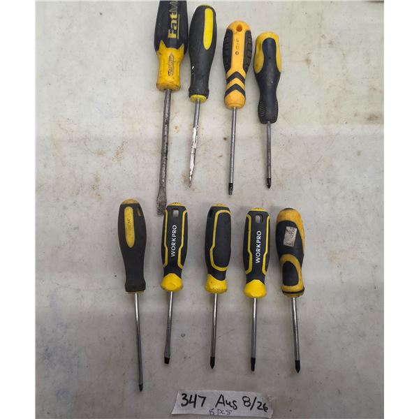 8 various screw drivers