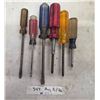 Image 1 : various screw drivers