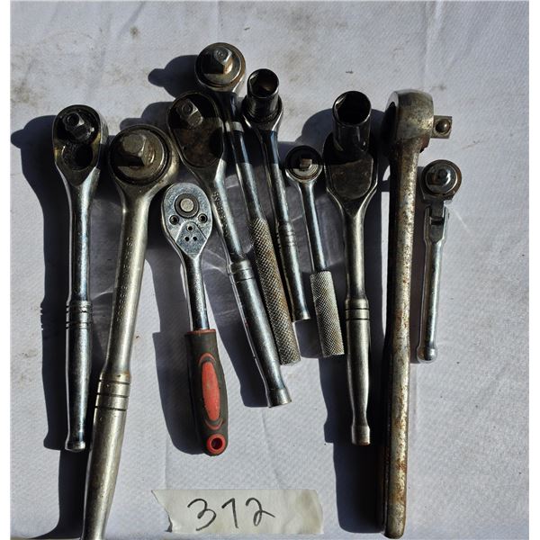 Assortment of ratchets