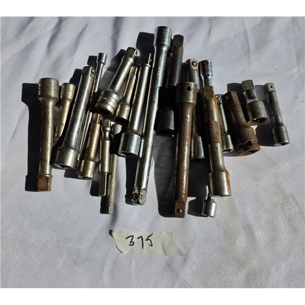 Short extension sockets