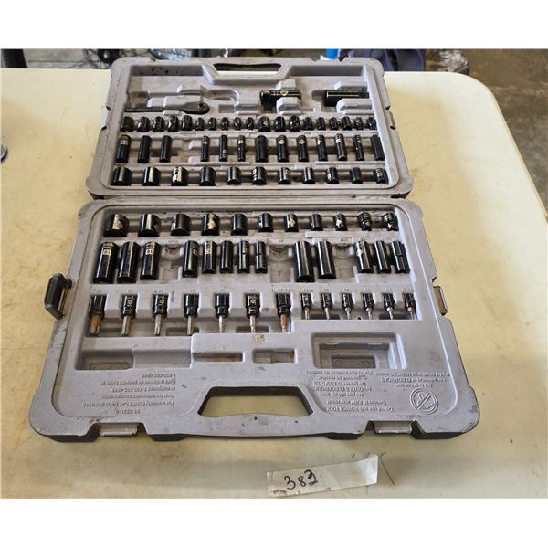 Socket set- incomplete