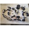 Image 1 : Various chargers