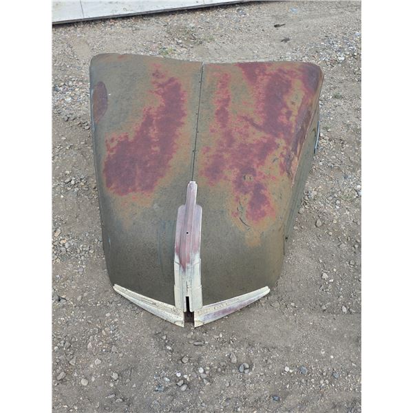 1946 chevrolet 3 ton truck hood