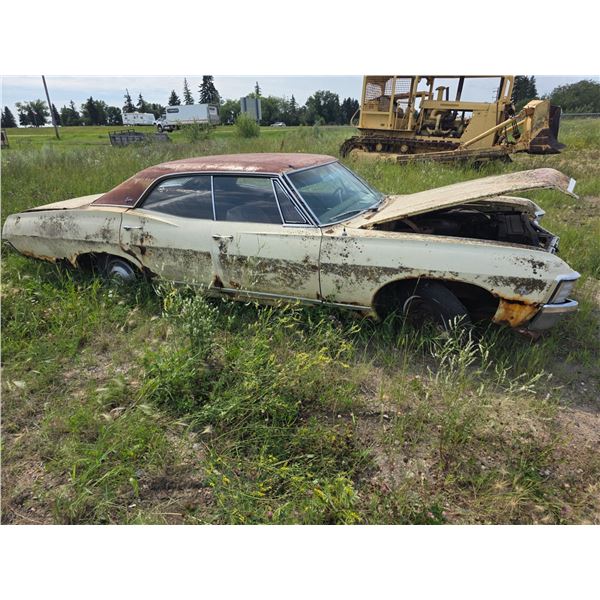 Chevrolet caprise 317 - as is