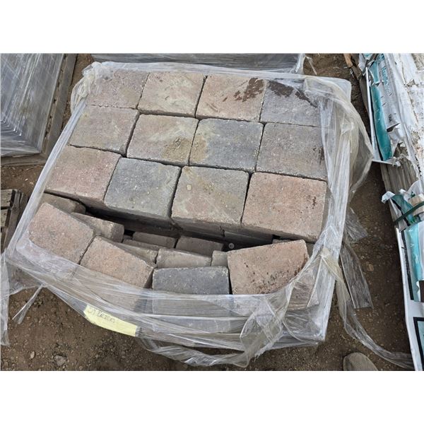 Pallet of stone bricks/caps-approx 80 pieces- 10" by 8" and 12" by 8"