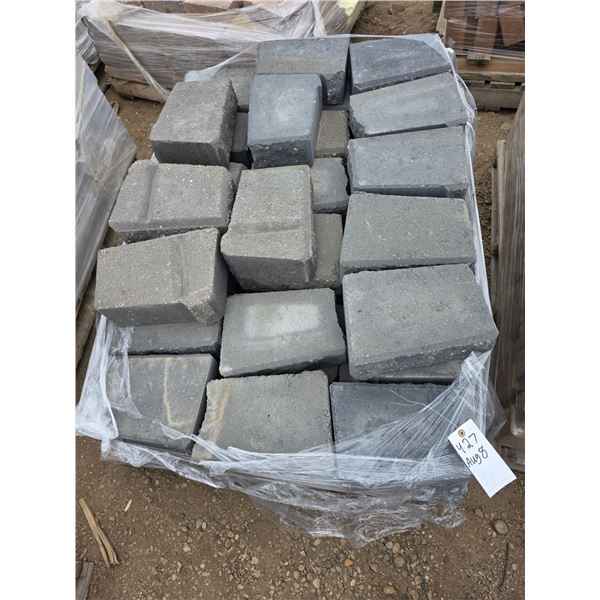 Pallet of patio blocks- approx 83 pieces- 11" by 7"