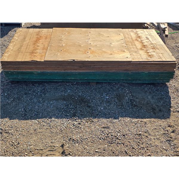 Pallet of plywood boards- 4ft by 8ft- approx 29 pieces
