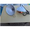 Image 1 : 2 Heat lamps