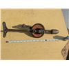 Image 2 : 2 Vintage hand crank drills