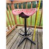 Image 2 : Tractor Seat Stool, 31"