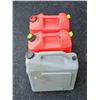 Image 2 : (3) Fuel Cans