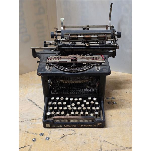 Vintage Remington Typewriter